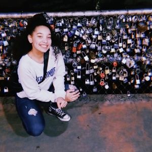 Meet your Posher, Ellie